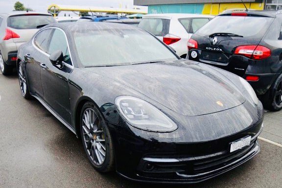 Porsche Panamera 4S